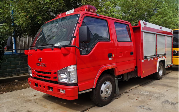 慶鈴（國(guó)六）2噸水罐消防車
